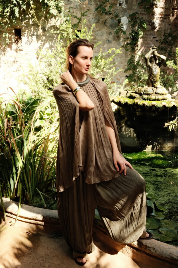 Capa curta Sekhem Musgo